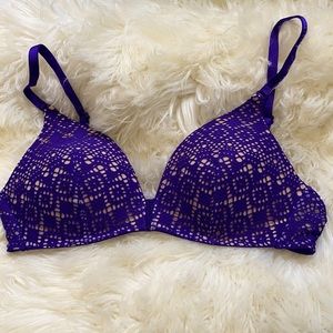 Victoria’s Secret No Wire / Armature 34B